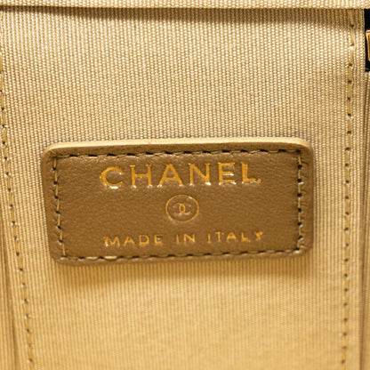 Chanel pearl crush mini vanity with chain lambskin black