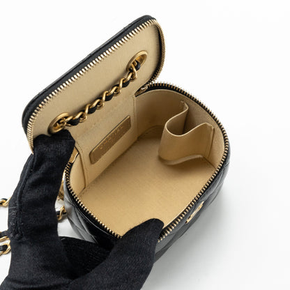 Chanel pearl crush mini vanity with chain lambskin black