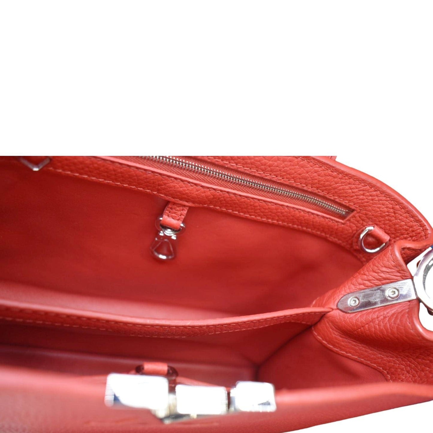 LOUIS VUITTON Capucines MM Taurillon Leather Satchel Bag Red
