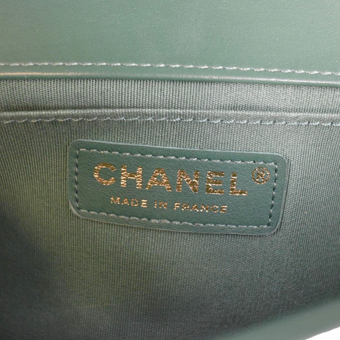 CHANEL Boy Flap Woven Leather Shoulder Bag Green
