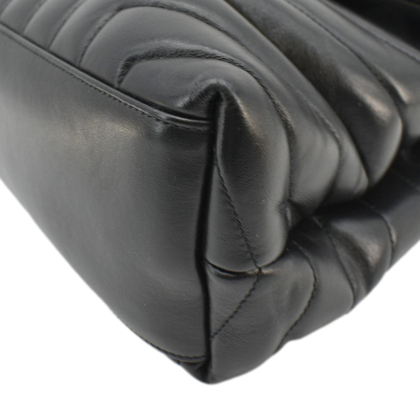 YVES SAINT LAURENT Loulou Medium Quilted Leather Crossbody Bag Black