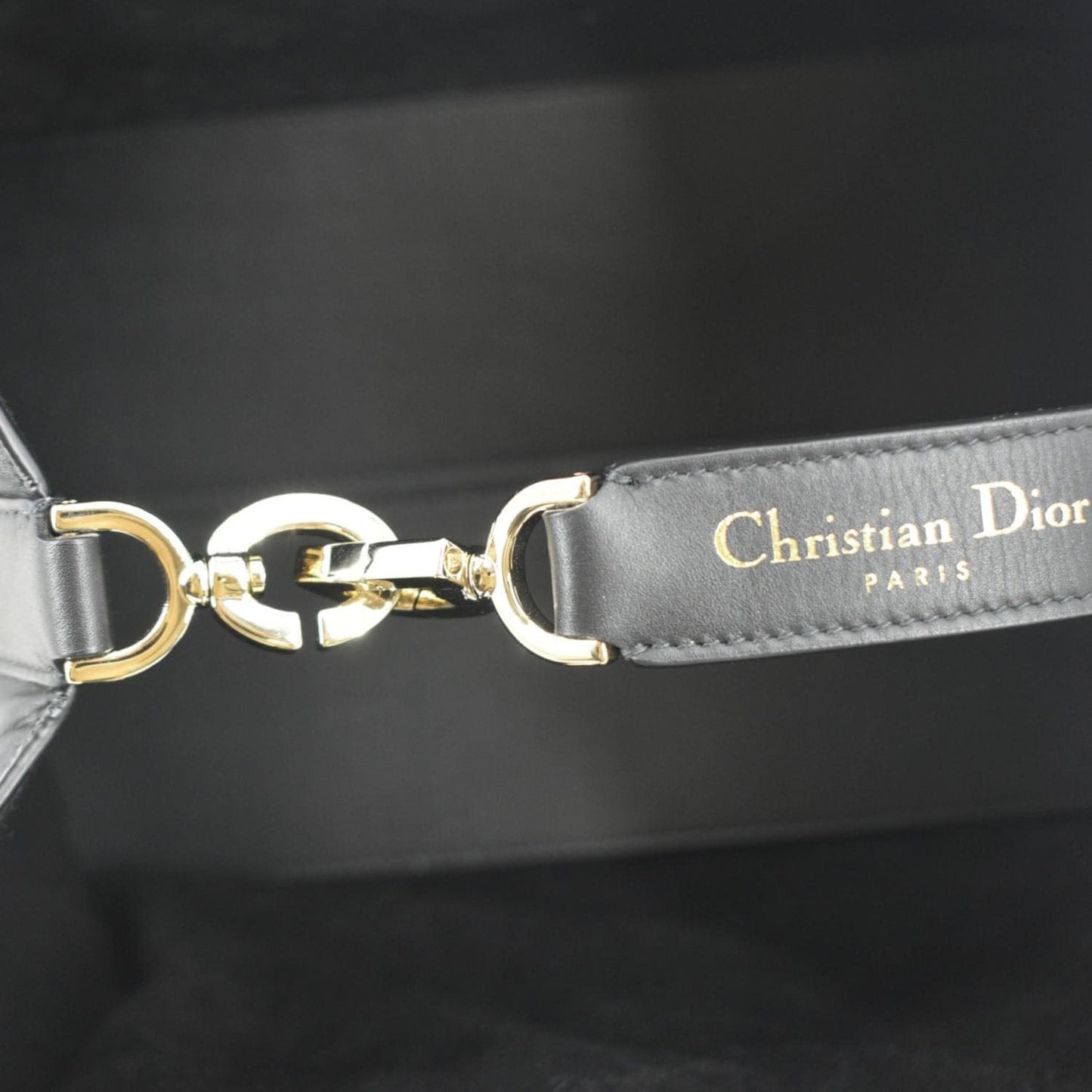 CHRISTIAN DIOR Medium Toujours Leather Shoulder Bag Black