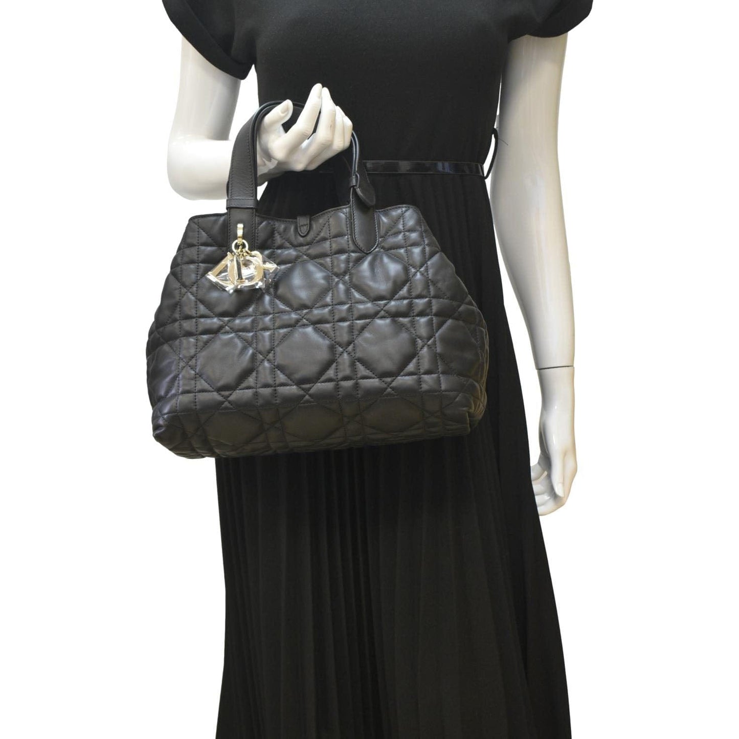 CHRISTIAN DIOR Medium Toujours Leather Shoulder Bag Black