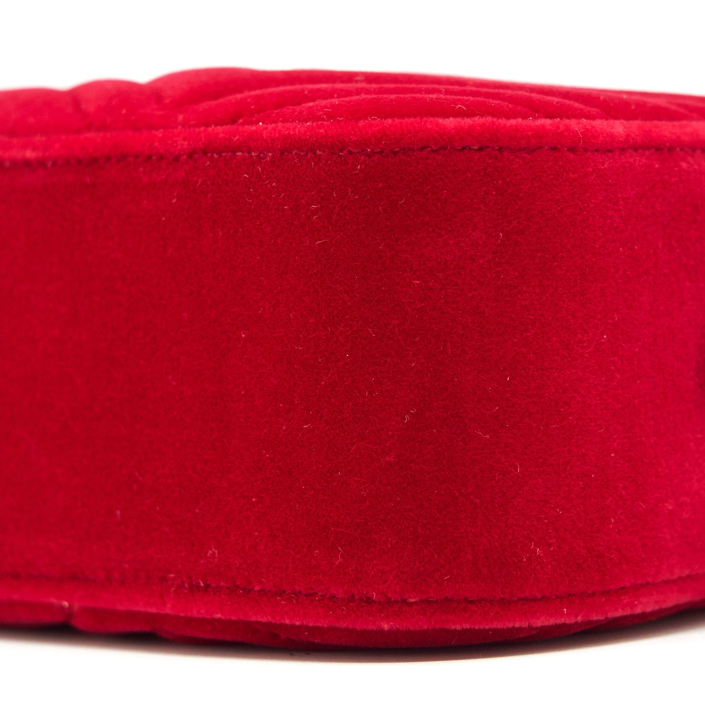Gucci Marmont Valvet Camera Bag Red