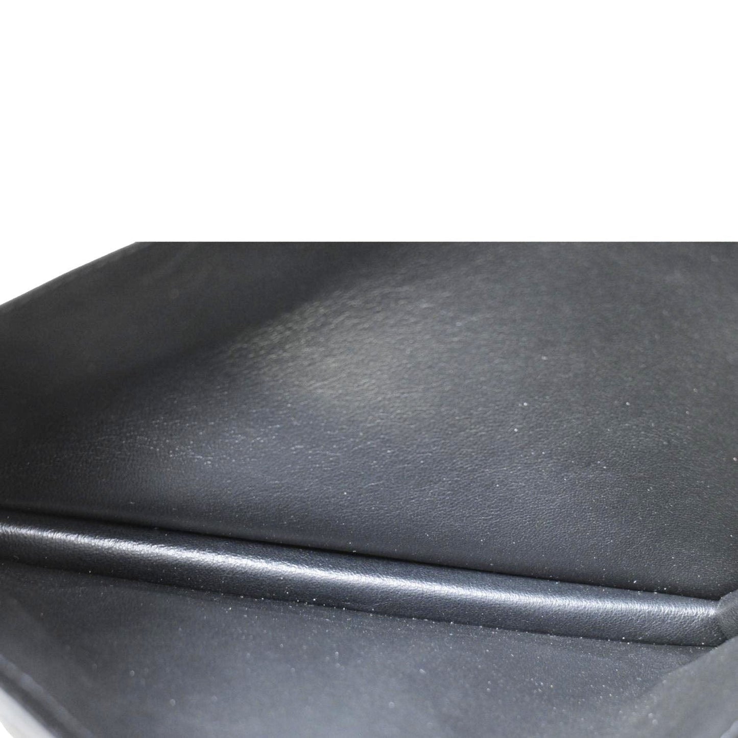 YVES SAINT LAURENT Gaby Small Envelope Quilted Leather Wallet Black