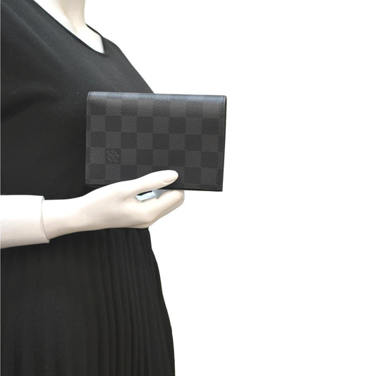 LOUIS VUITTON James Damier Graphite Canvas Wallet Black