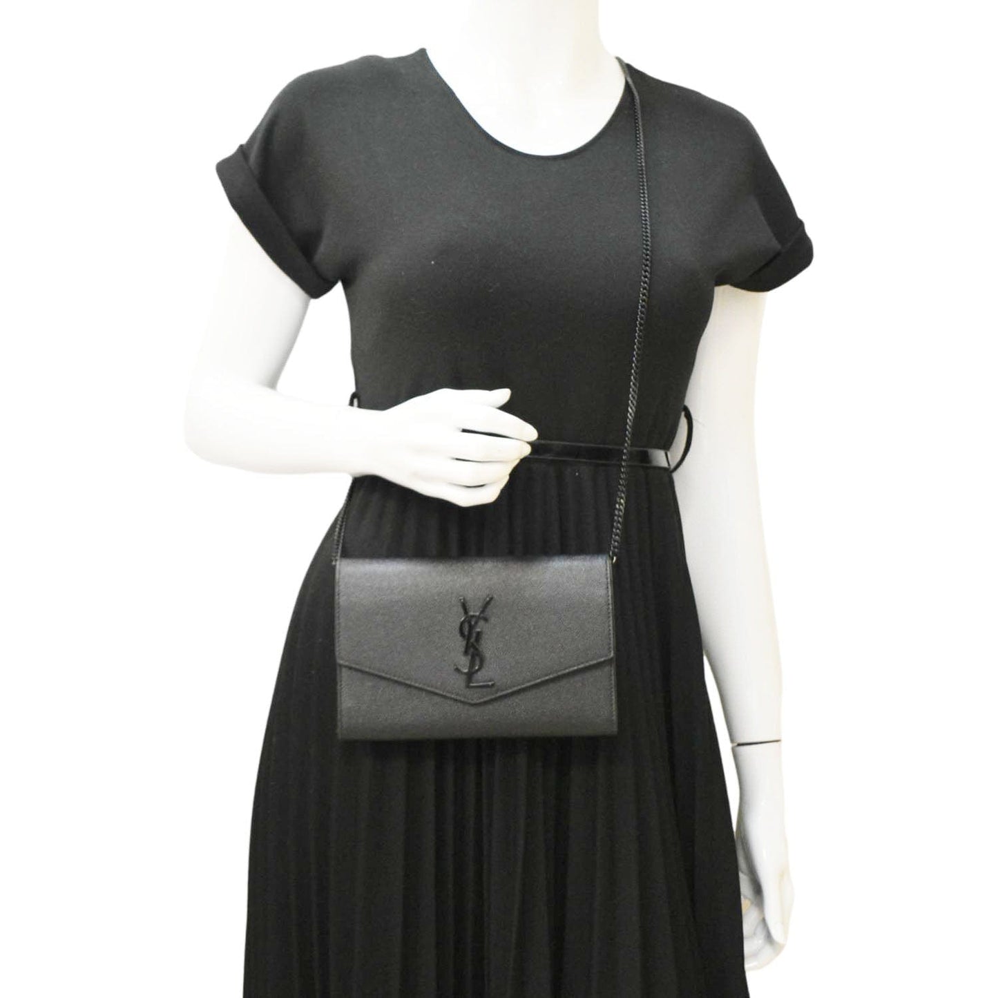 YVES SAINT LAURENT Uptown Grain De Poudre Embossed Leather Crossbody Chain Wallet Black