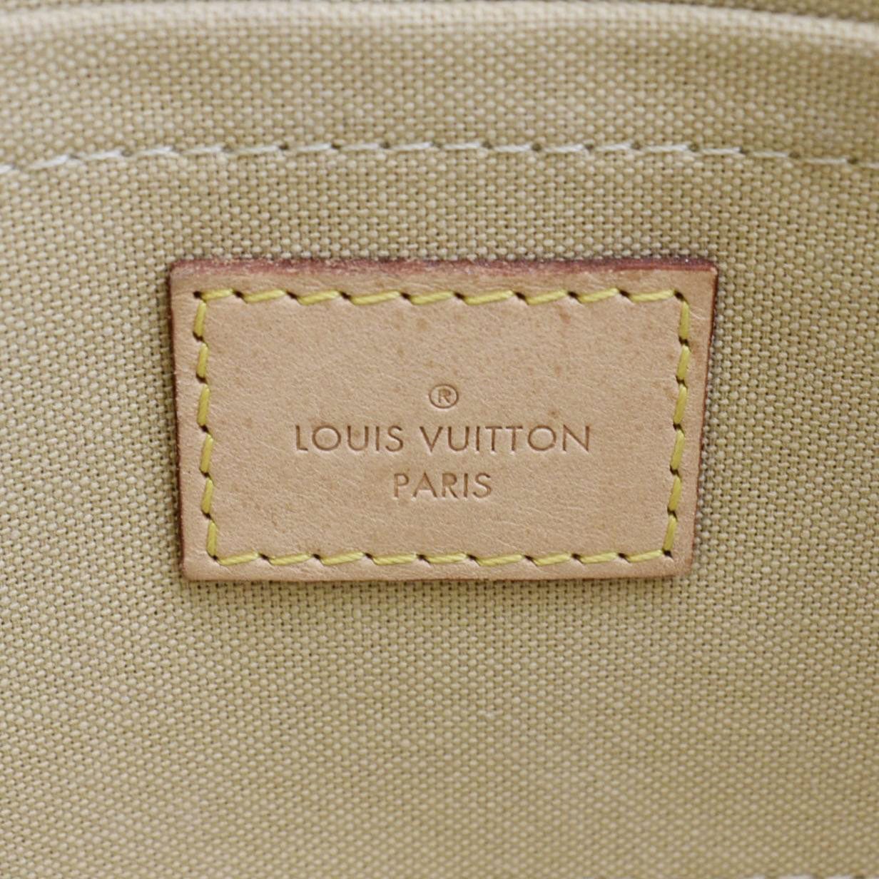 LOUIS VUITTON Favorite MM Damier Azur Crossbody Bag White