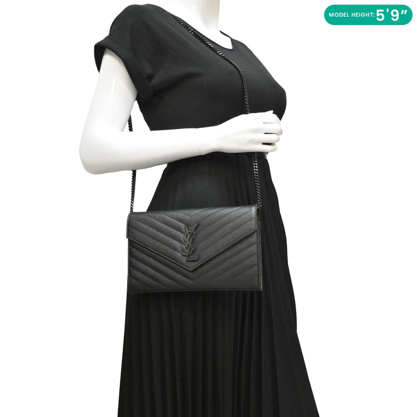 YVES SAINT LAURENT Cassandre Envelope Grain De Poudre Leather Chain Crossbody Bag Black