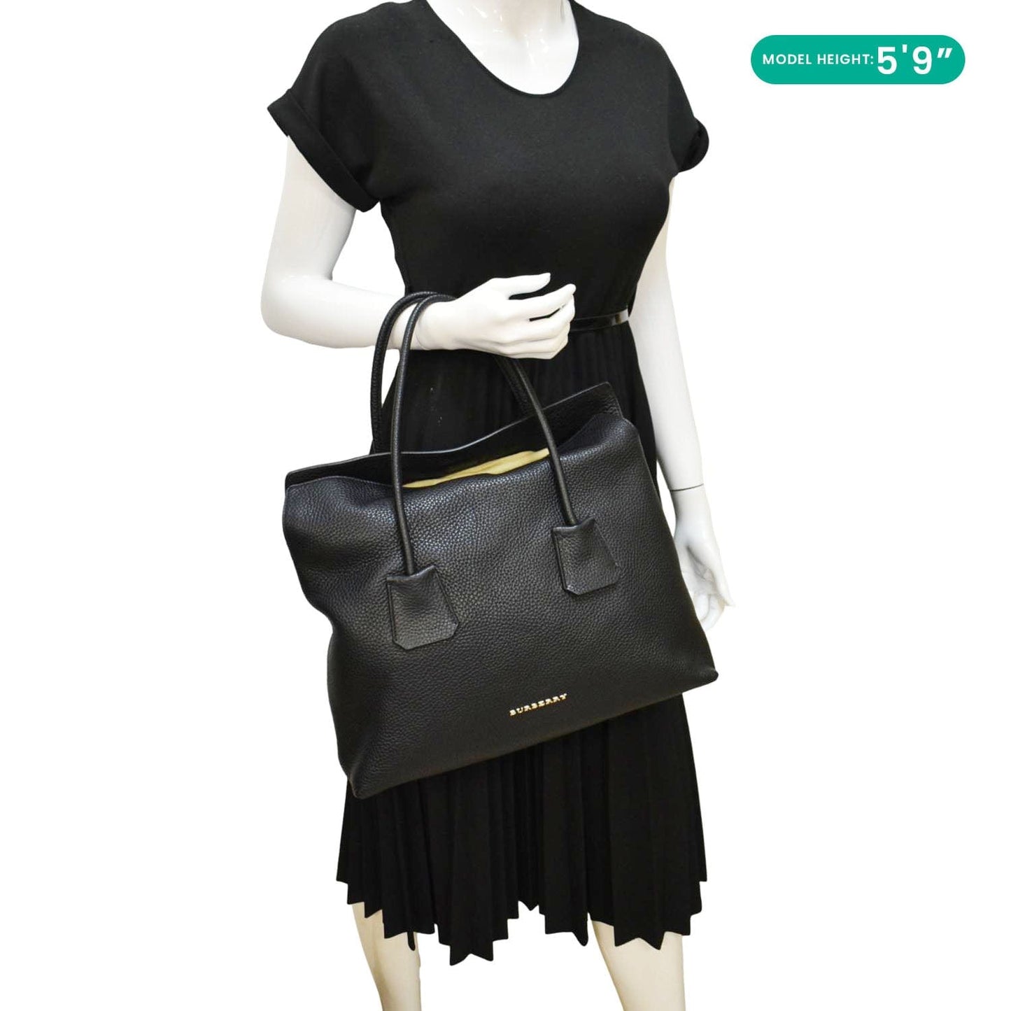 BURBERRY Baynard Medium Grainy Calfskin Leather Tote Bag Black