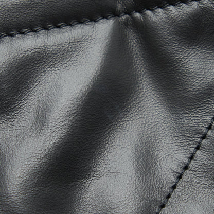 Chanel 22 Handbag Shiny Calfskin Black