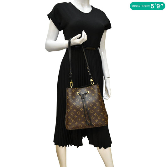LOUIS VUITTON Neonoe Monogram Canvas Shoulder Bag Brown