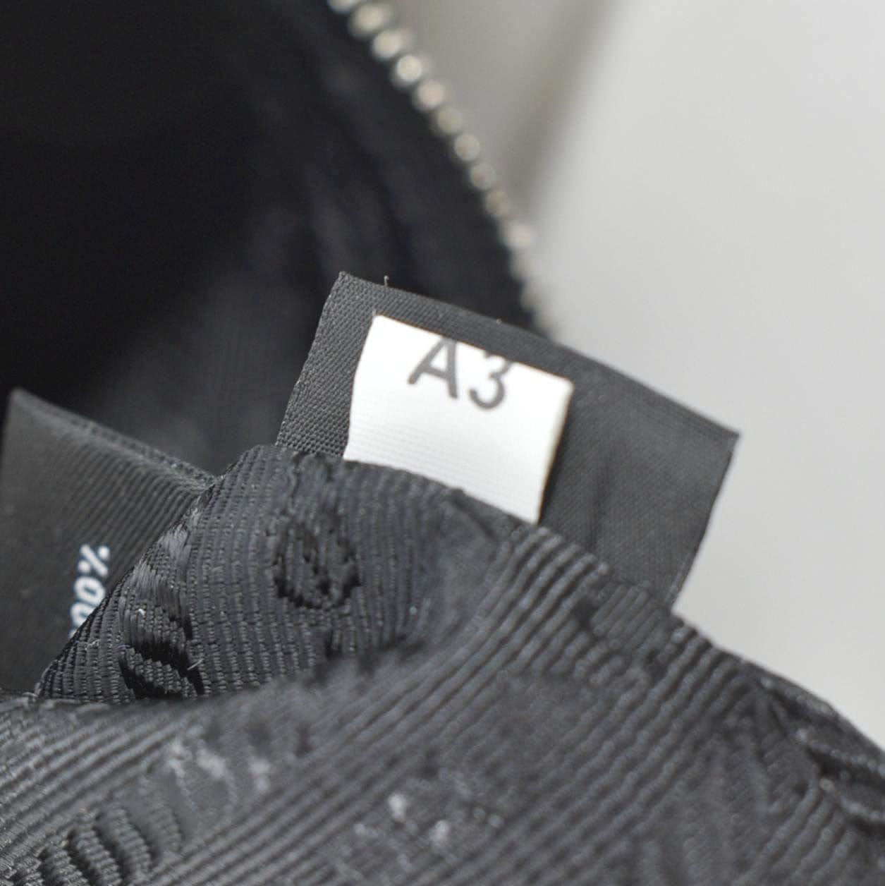 PRADA Re-Edition 2005 Re-Nylon Shoulder Bag Black
