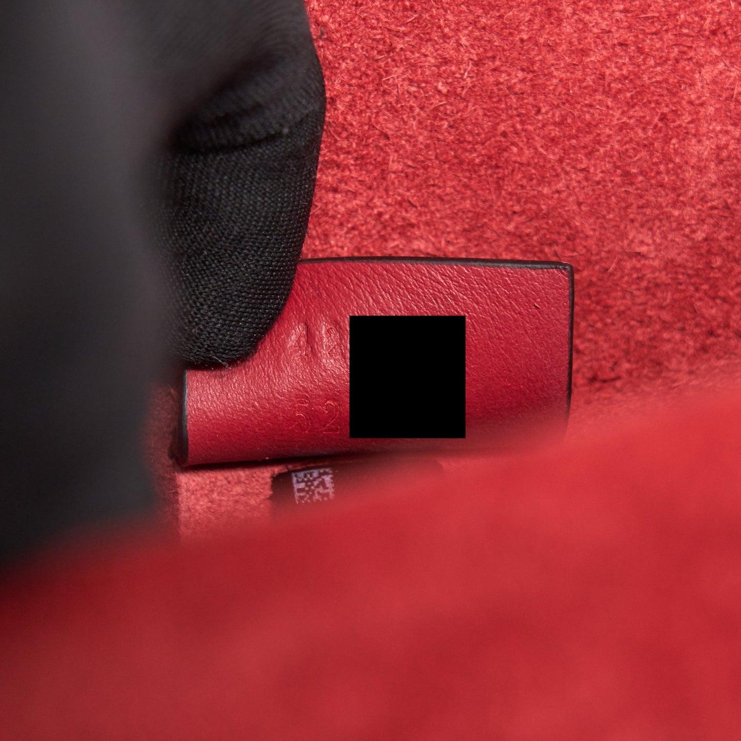 GUCCI DIONYSUS GG SUPREME MINI BAG RED