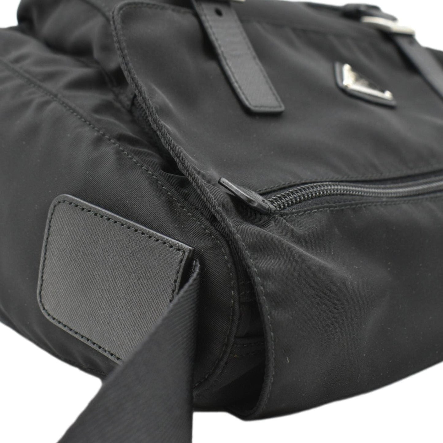PRADA Vela Re-Edition Nylon Messenger Bag Black