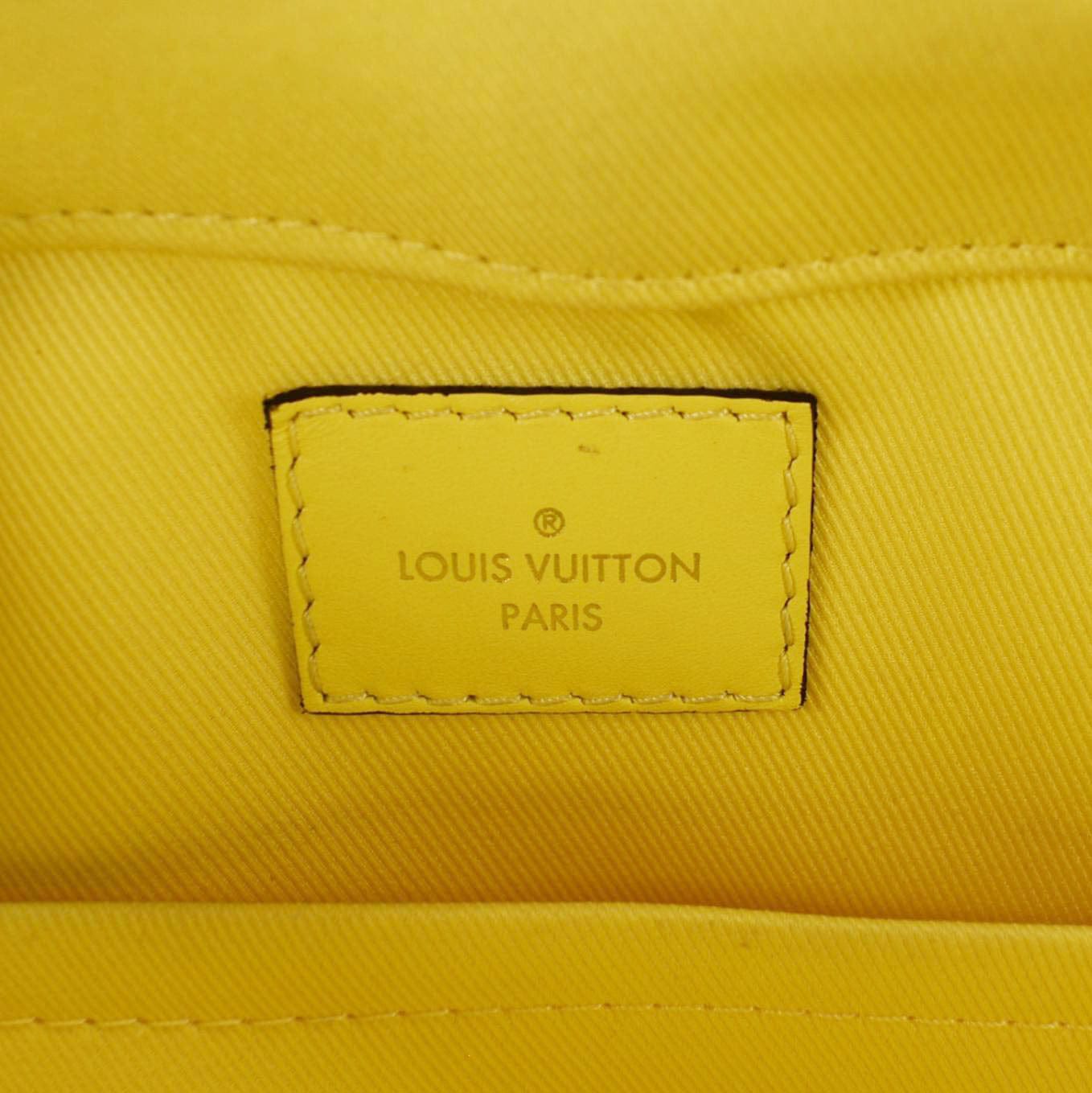 LOUIS VUITTON Saintonge Damier Azur Crossbody Bag White