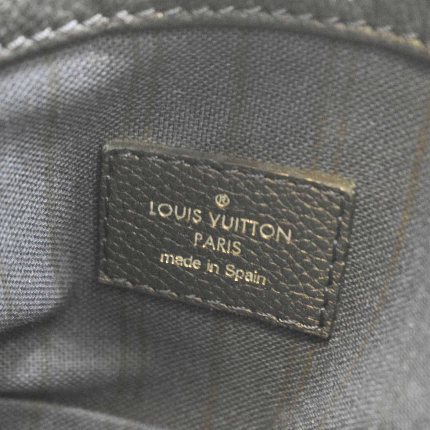 LOUIS VUITTON Artsy MM Empreinte Leather Shoulder Bag Navy Blue