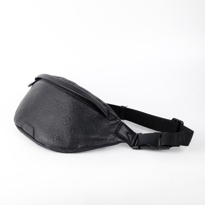 Louis Vuitton Men Bumbag Black
