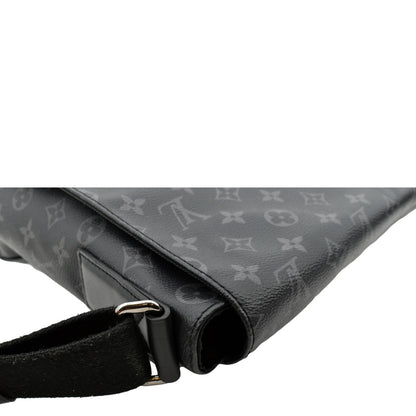 LOUIS VUITTON District PM Monogram Eclipse Messenger Bag Black