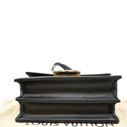 LOUIS VUITTON Dauphine MM Epi Leather Shoulder Bag Black