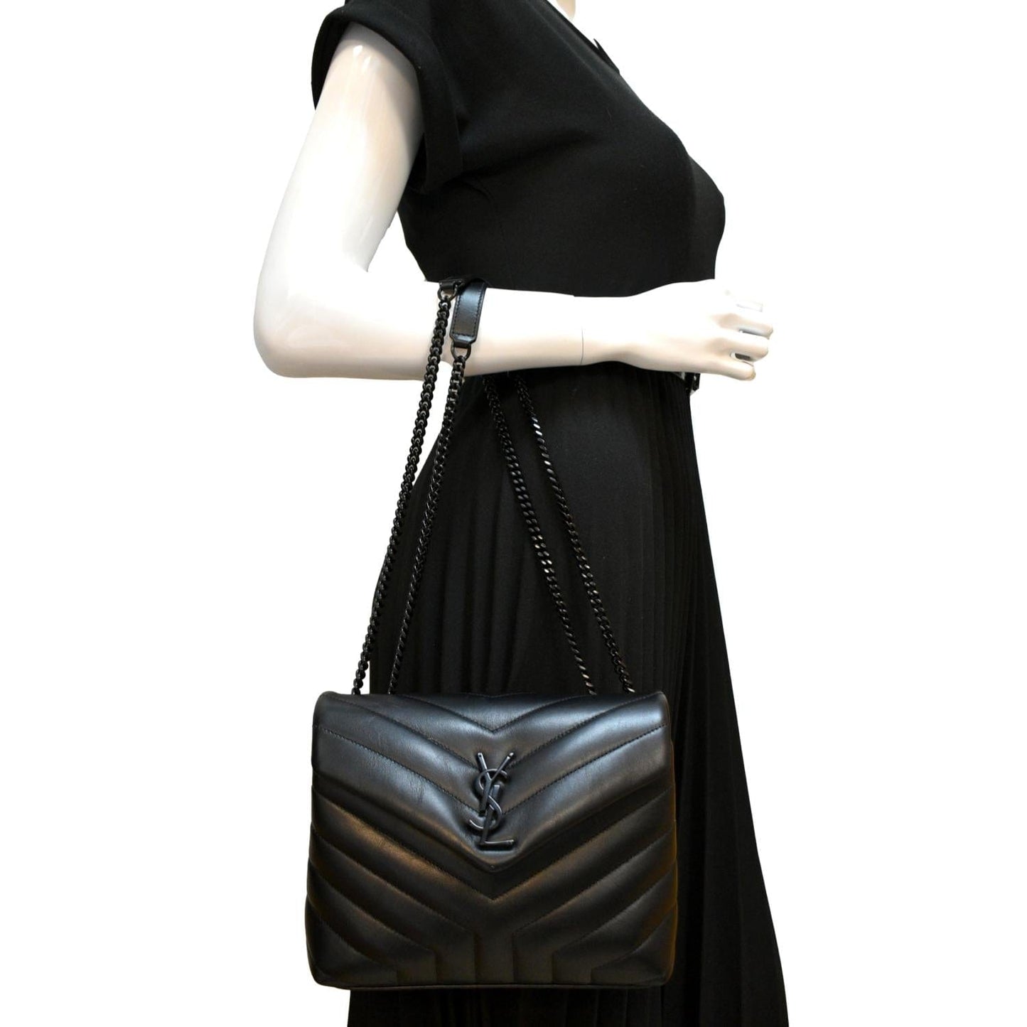 YVES SAINT LAURENT Loulou Small Calfskin Leather Shoulder Bag Black