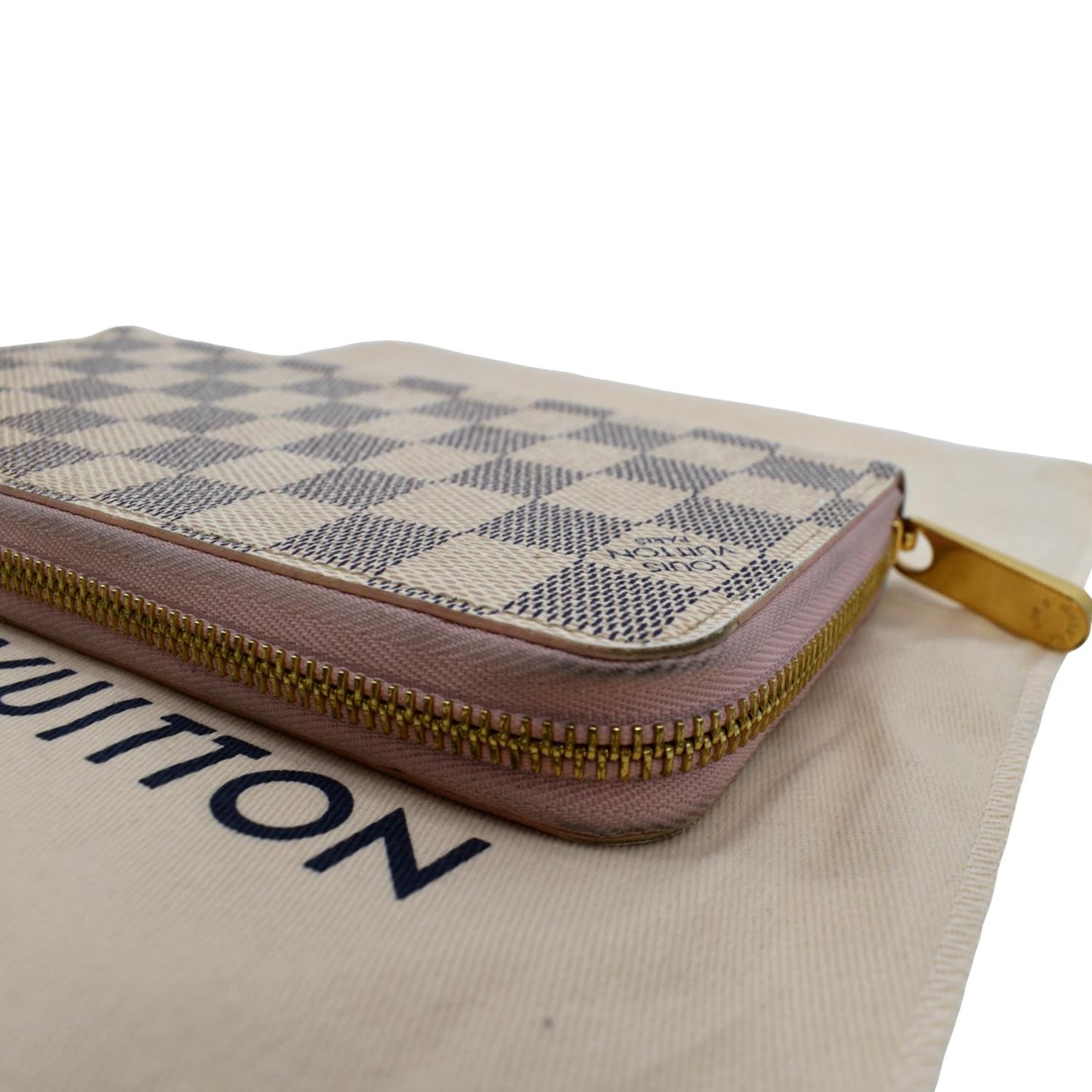 LOUIS VUITTON Zip Around Damier Azur Wallet White