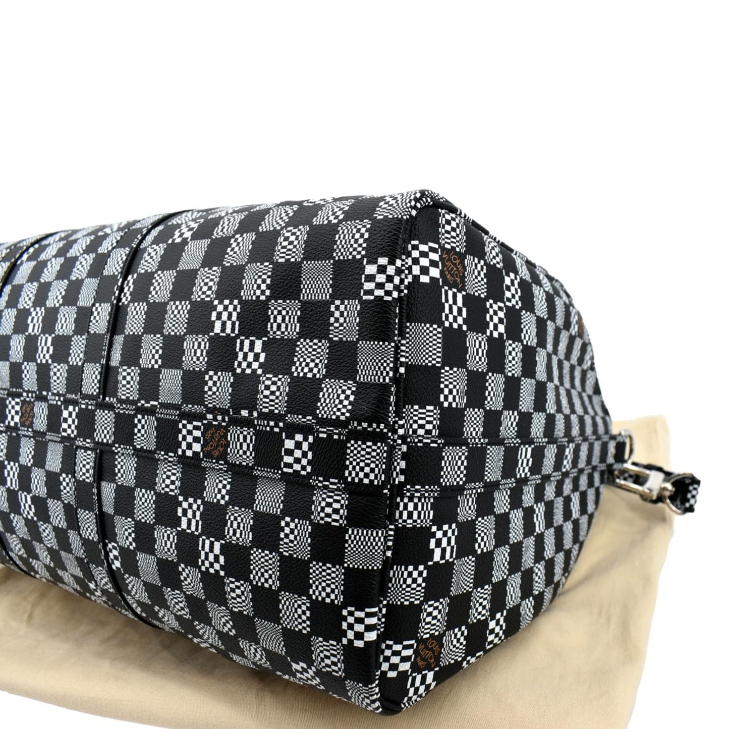 LOUIS VUITTON Keepall Bandouliere 50 Damier Distorted Travel Bag White Black