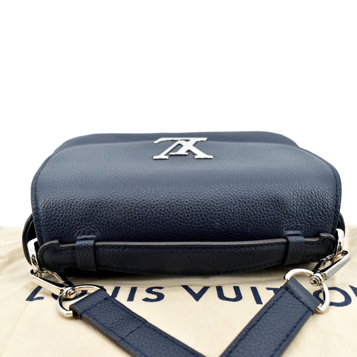 LOUIS VUITTON Vivienne NM Grained Calfskin Leather Shoulder Bag Blue