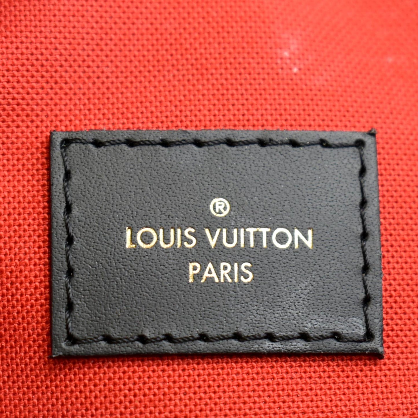 LOUIS VUITTON Onthego GM Giant Monogram Canvas Tote Shoulder Bag Brown