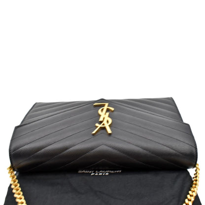 YVES SAINT LAURENT Chevron Grain De Poudre Envelope Chain Bag Black