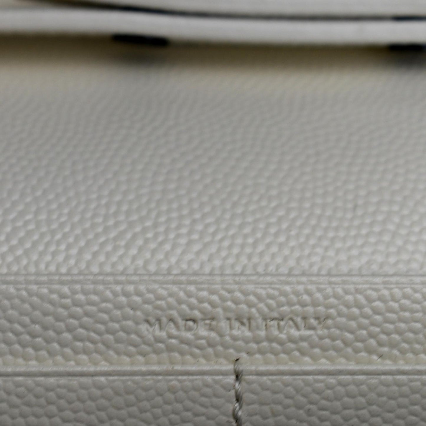 YVES SAINT LAURENT Contrast Trim Wallet on Chain Leather Shoulder Bag White