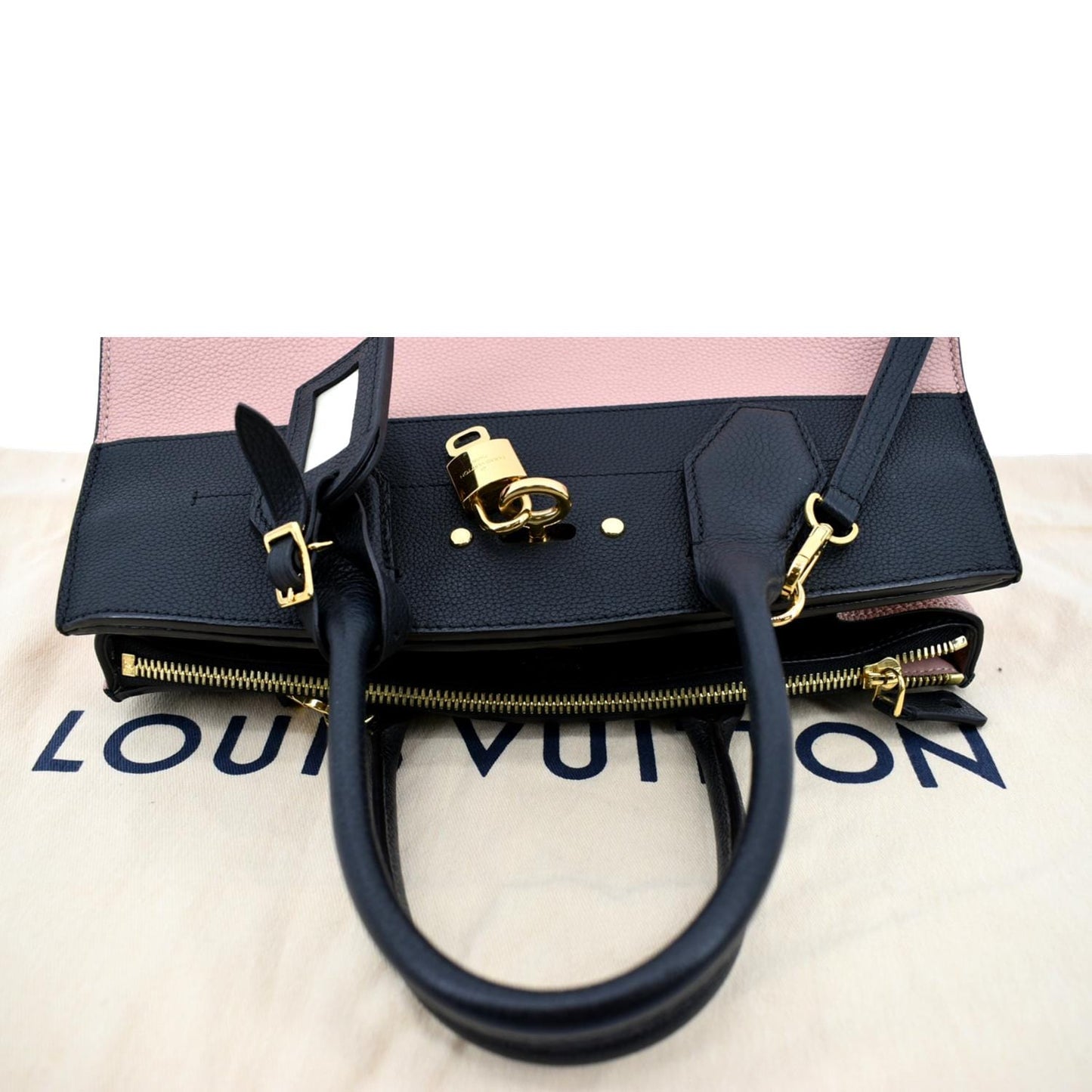 LOUIS VUITTON City Steamer Leather Shoulder Bag Magnolia