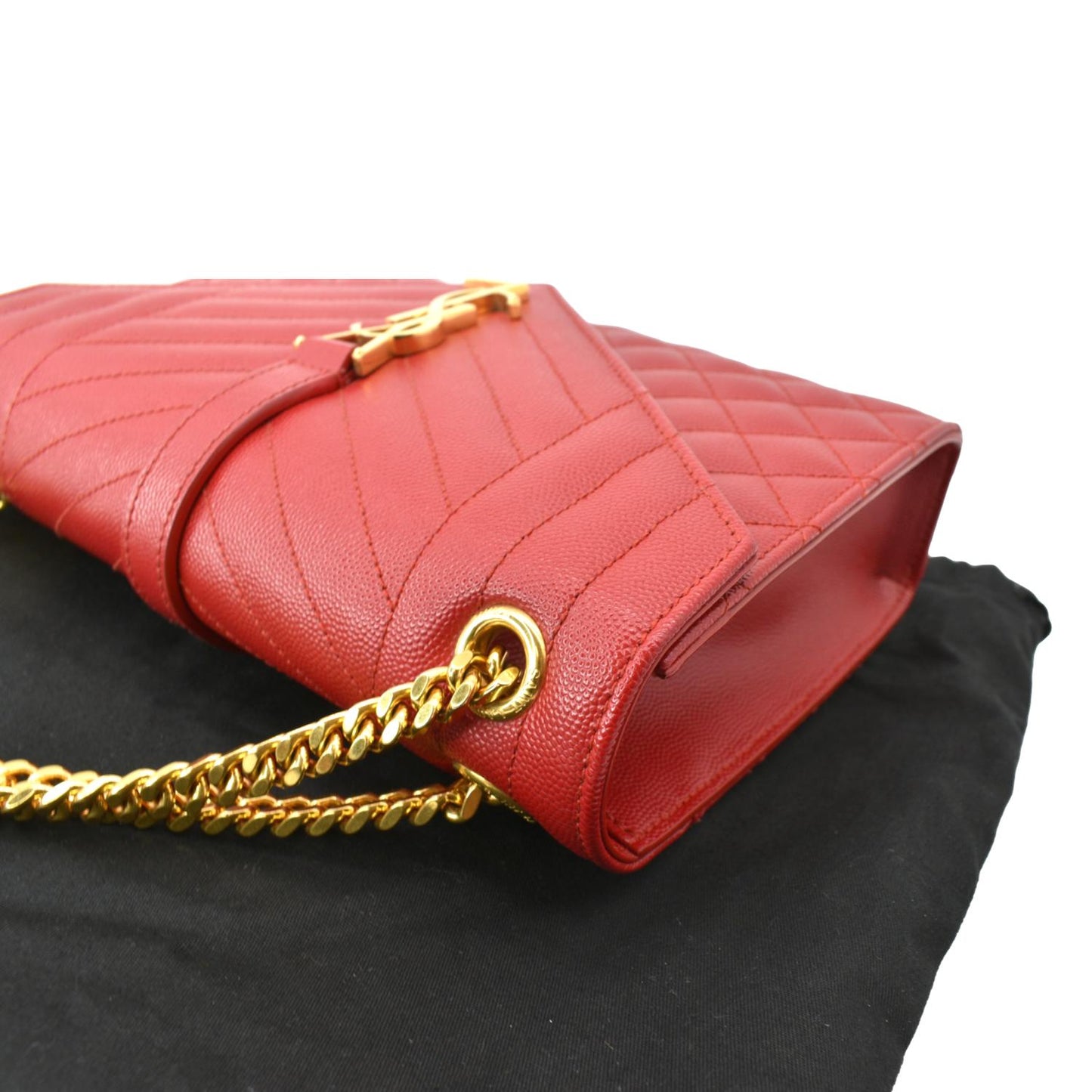 YVES SAINT LAURENT Medium Envelope Leather Chain Shoulder Bag Red