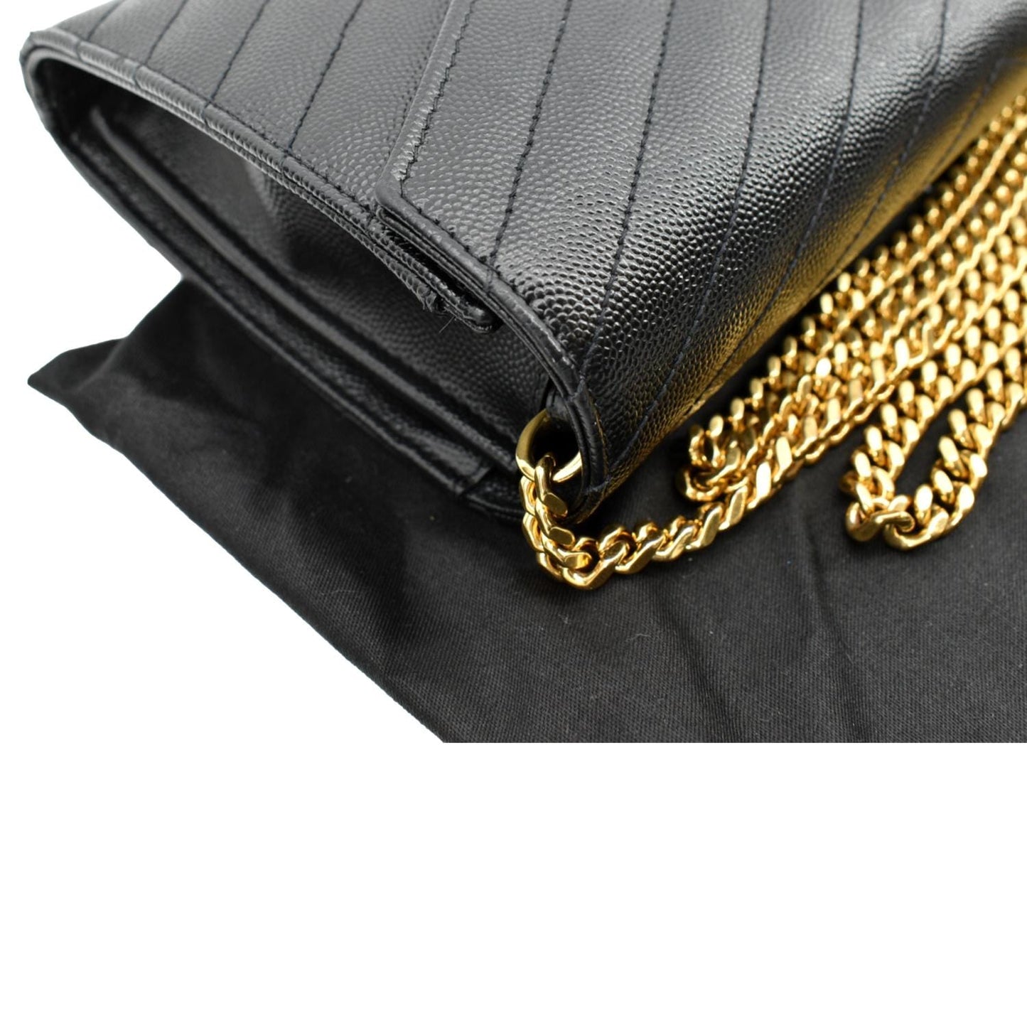 YVES SAINT LAURENT Chevron Grain De Poudre Envelope Chain Bag Black - Sold