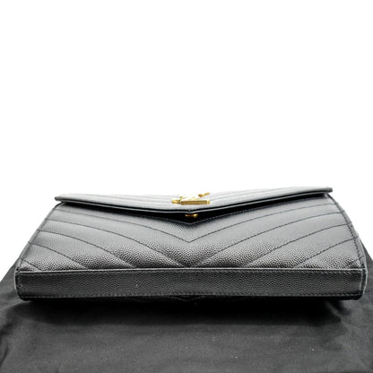 YVES SAINT LAURENT Chevron Grain De Poudre Envelope Chain Bag Black - Sold