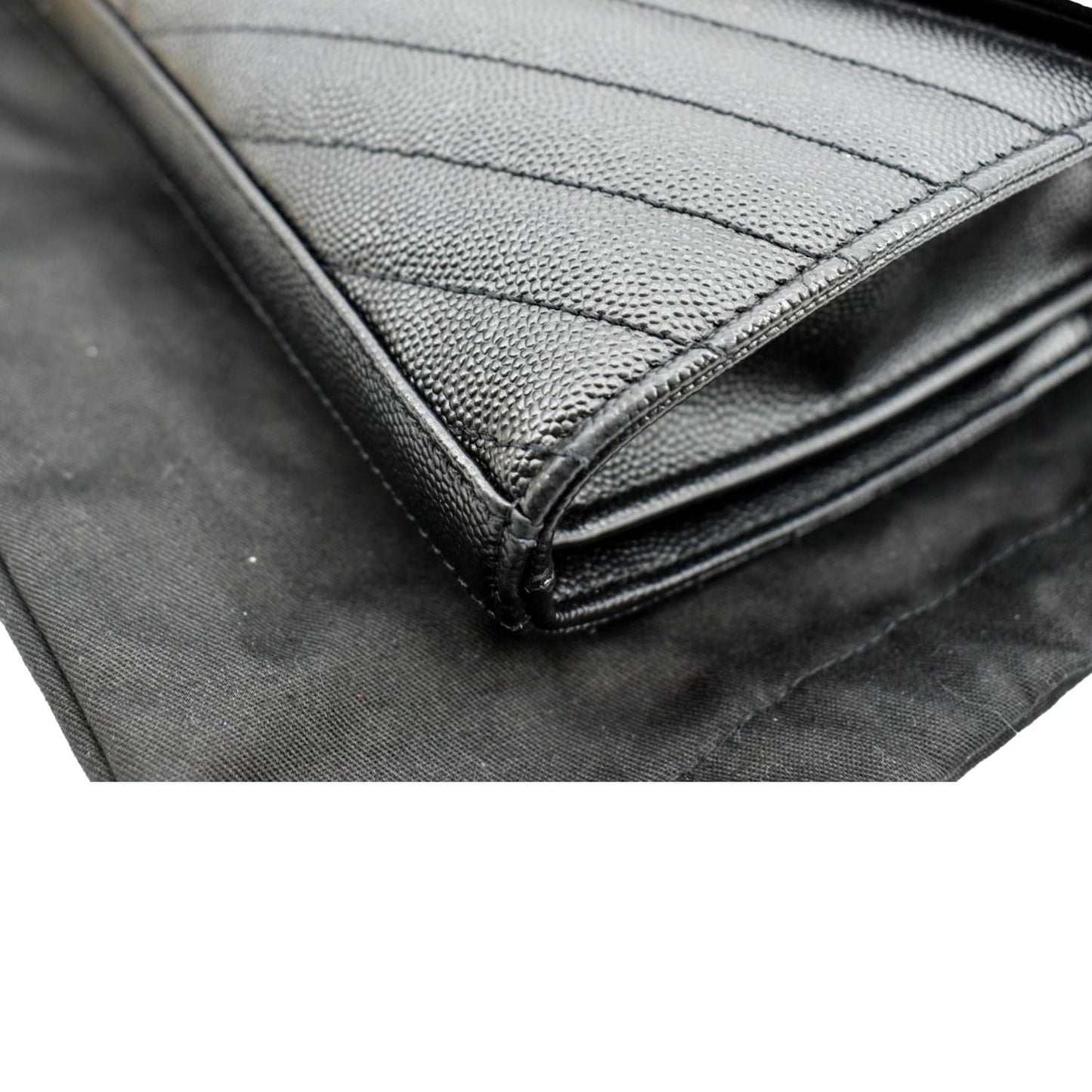 YVES SAINT LAURENT Chevron Grain De Poudre Envelope Chain Bag Black - Sold