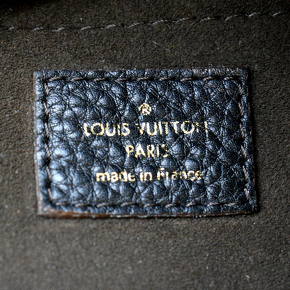 LOUIS VUITTON Mahina Leather Shoulder Bag Black