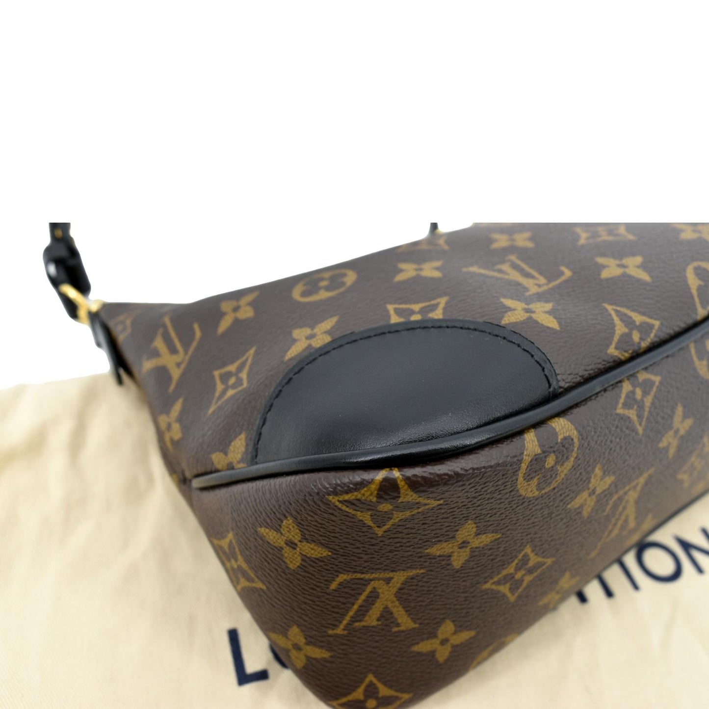 LOUIS VUITTON Boulogne NM Monogram Canvas Shoulder Bag Brown