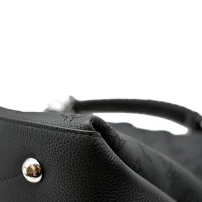 LOUIS VUITTON Beaubourg Mahina MM Leather Hobo Shoulder Bag Black
