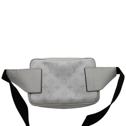 LOUIS VUITTON Outdoor Messenger Monogram Taiga Leather Belt Bag Antartica
