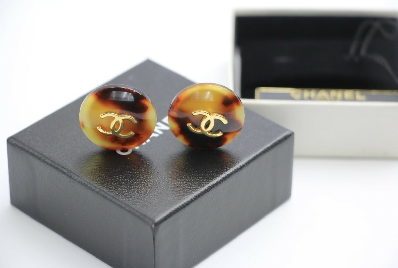 Chanel Vintage 97P Tortoise Shell Round Earrings