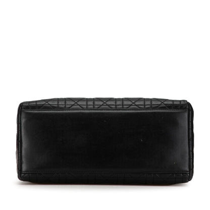 Dior Medium Lambskin Cannage Lady Dior (SHG-FDMEKC)