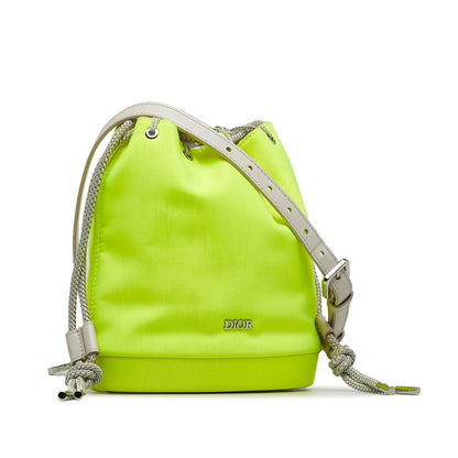 Dior Nylon Bucket Bag (SHG-Q6AgKb)