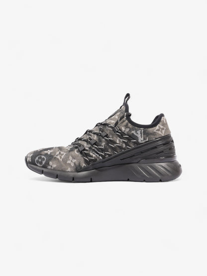 Louis Vuitton Fast Lane Sneaker Black / White Denim EU 41 UK 7