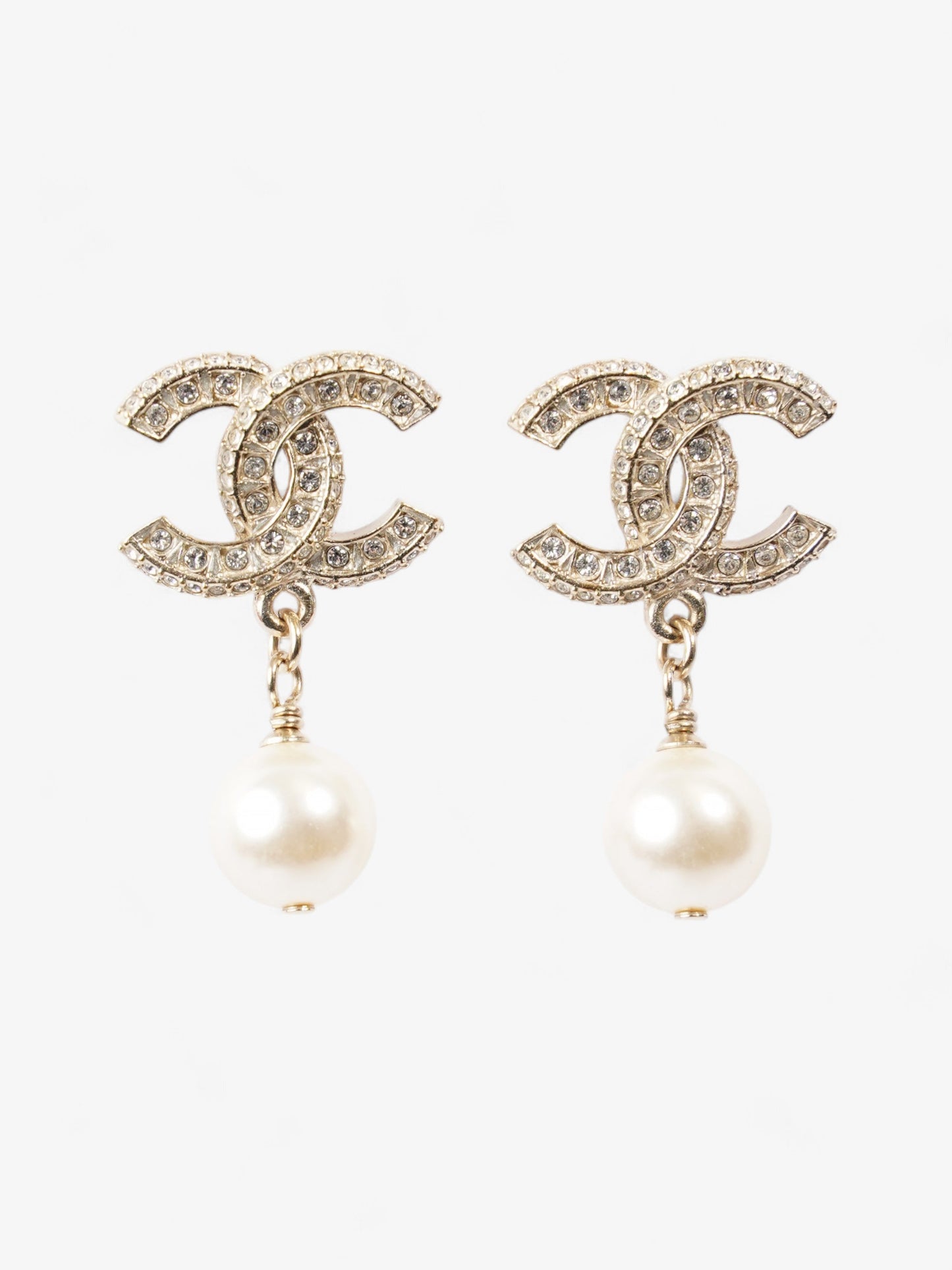 Chanel CC Pearl Drop Earrings Light Gold / White Base Metal