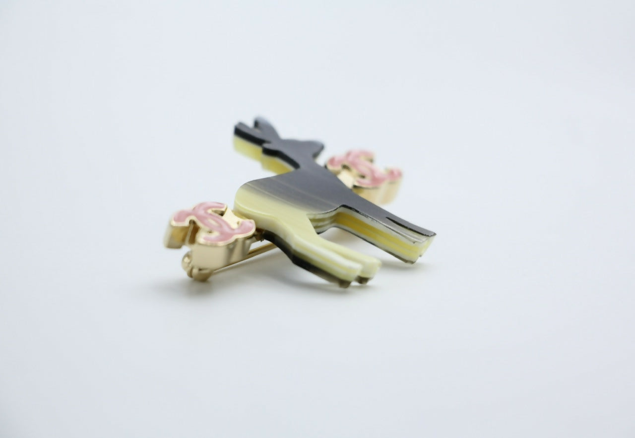 Chanel Vintage 01A Metal Dark Green Gradient Deer Brooch