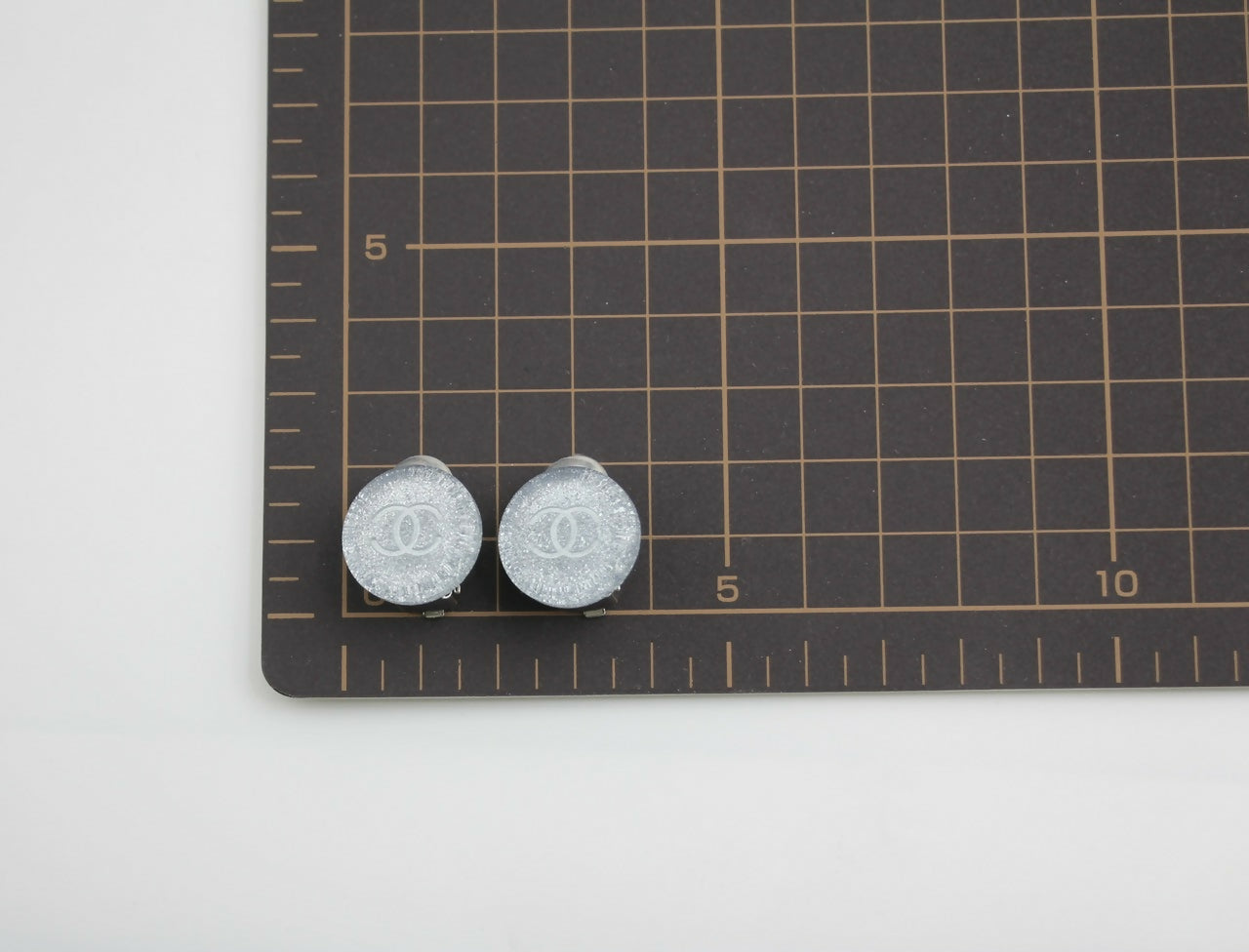 Chanel Vintage 00A Resin Light Blue Glitter Round Clip-on Earrings