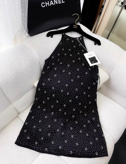 Chanel 24B Dress Satin Silk & Imitation pearls in Black & white size 34