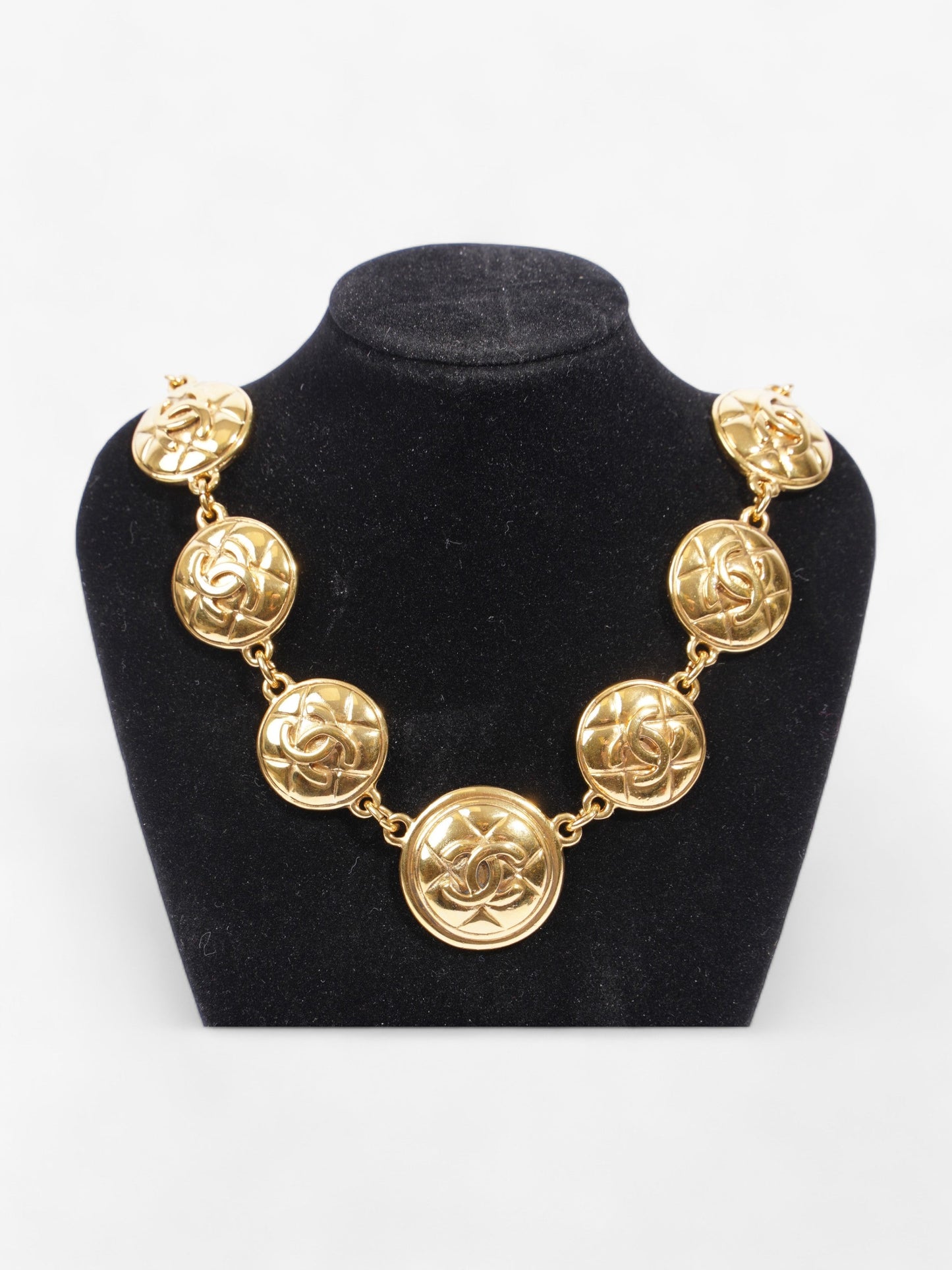 Chanel Vintage CC Chain Necklace Gold Base Metal 46cm