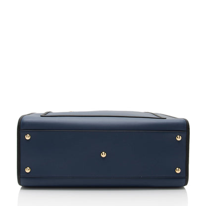 Fendi Calfskin Runaway Medium Tote (SHF-MJuMww)